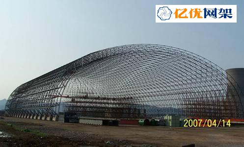 鄂州料棚网架